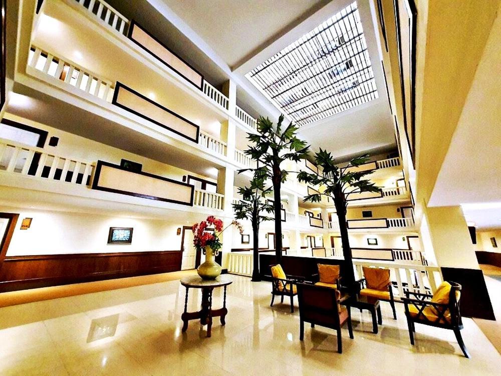Royal Peninsula Hotel Chiangmai Чиангмай Экстерьер фото