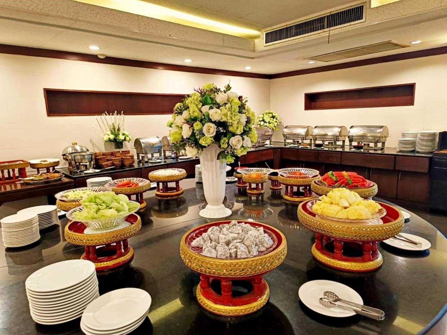 Royal Peninsula Hotel Chiangmai Чиангмай Экстерьер фото