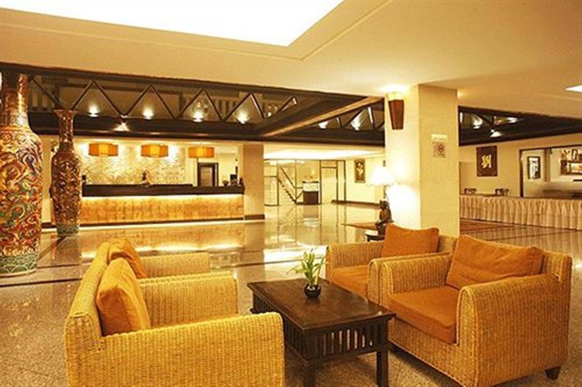 Royal Peninsula Hotel Chiangmai Чиангмай Экстерьер фото